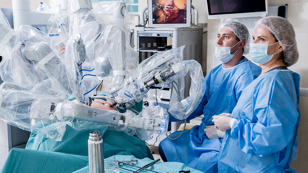 Robotic arm performing surgery